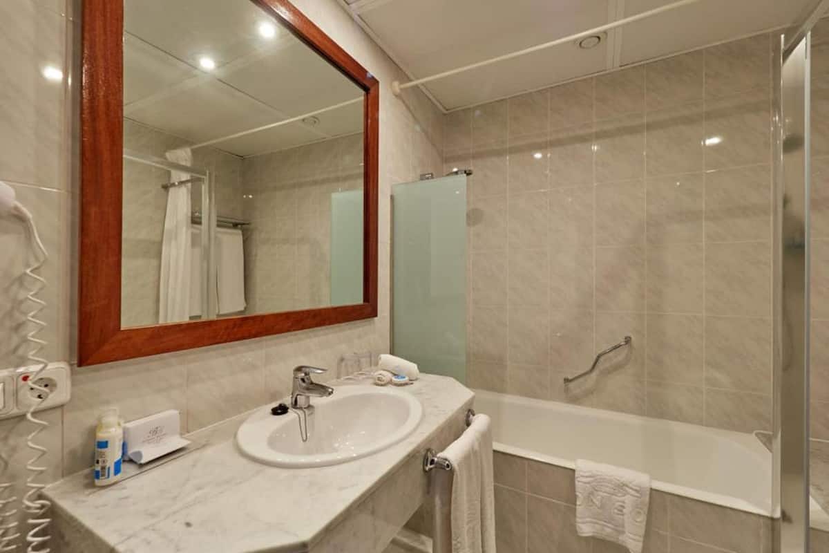 free toiletries, hair dryer, bathrobes, slippers