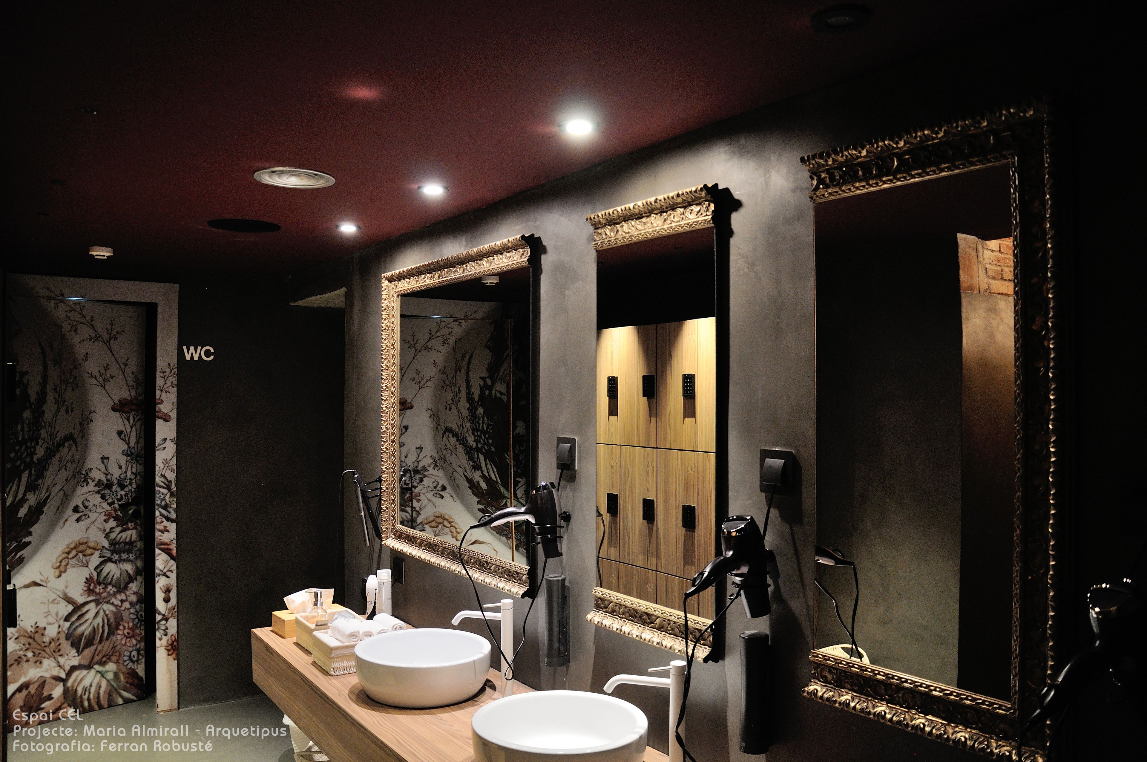 couples treatment room(s), sauna, hot tub, turkish bath/hammam