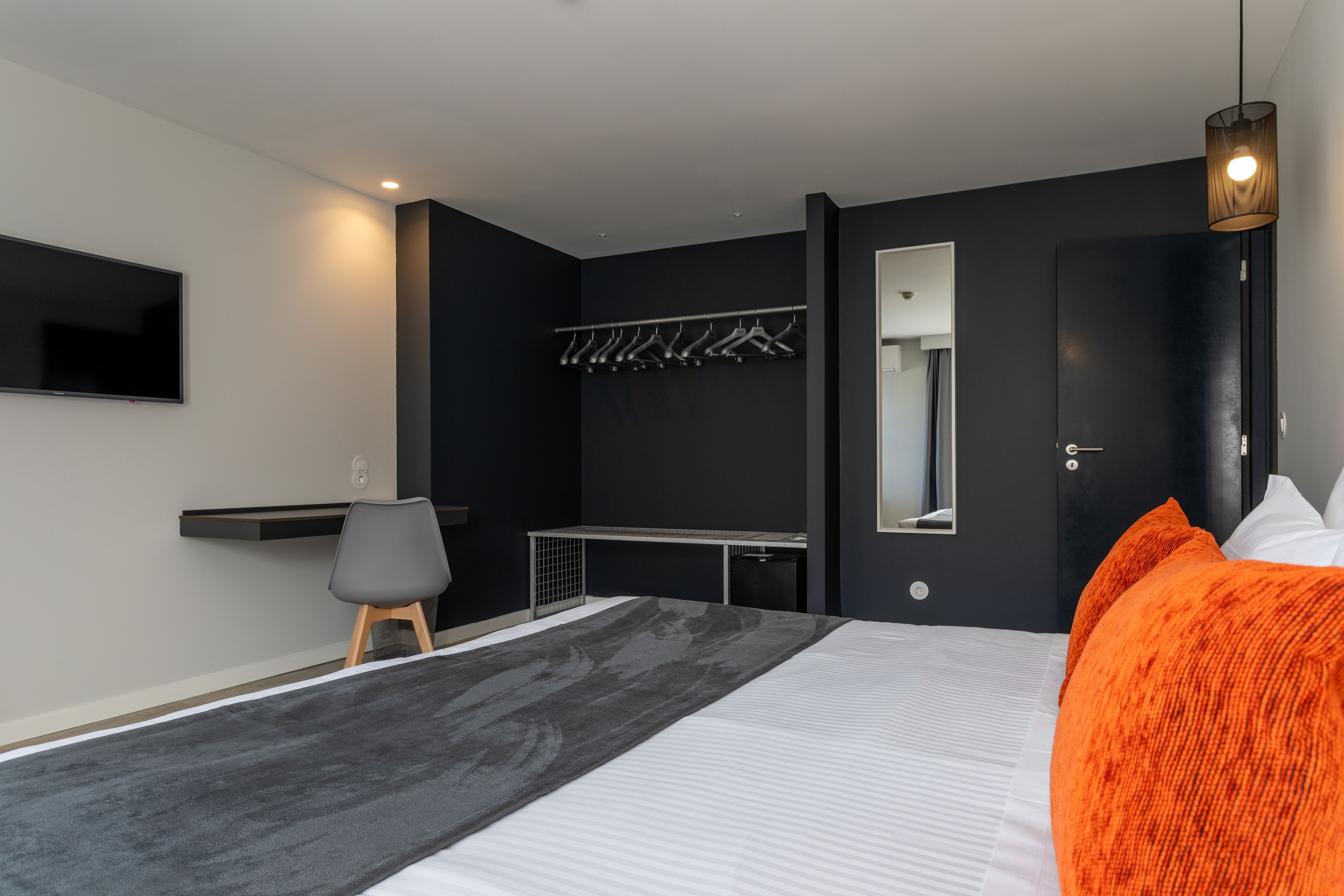 in-room safe, desk, soundproofing, free cots/infant beds