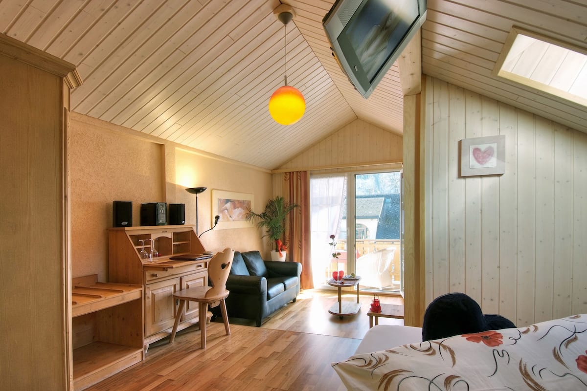Standard-Doppelzimmer, Whirlpool, Bergblick