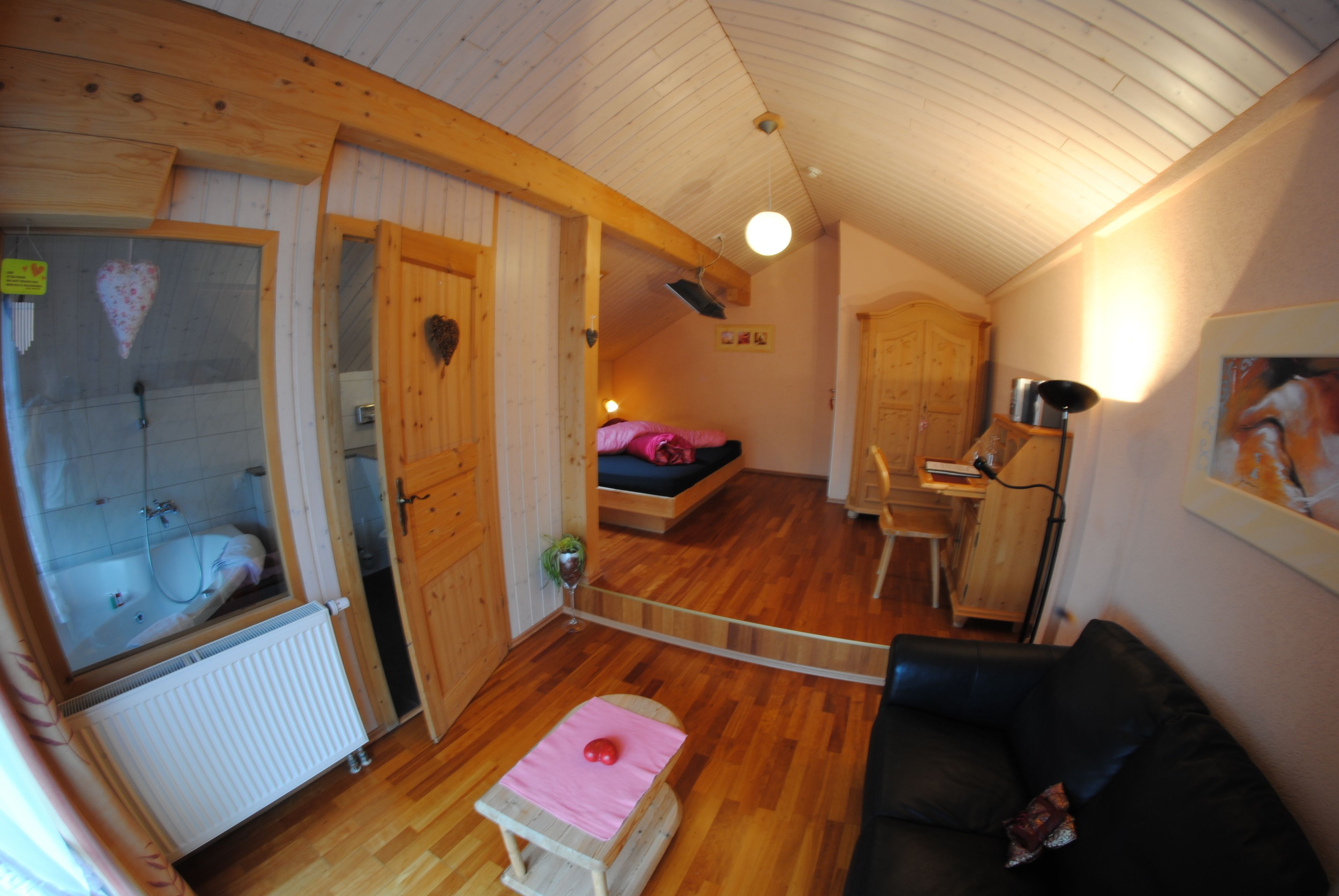 standard double room, jetted tub, mountain view | 1 bedroom, hypo-allergenic bedding, minibar, in-room safe