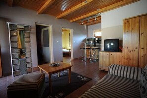 In-room safe, blackout curtains, free cots/infant beds, rollaway beds