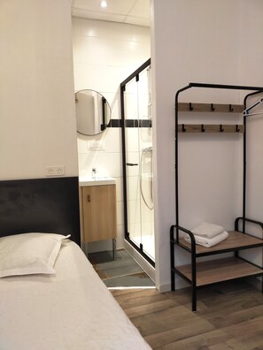 Chambre Simple | Salle de bain