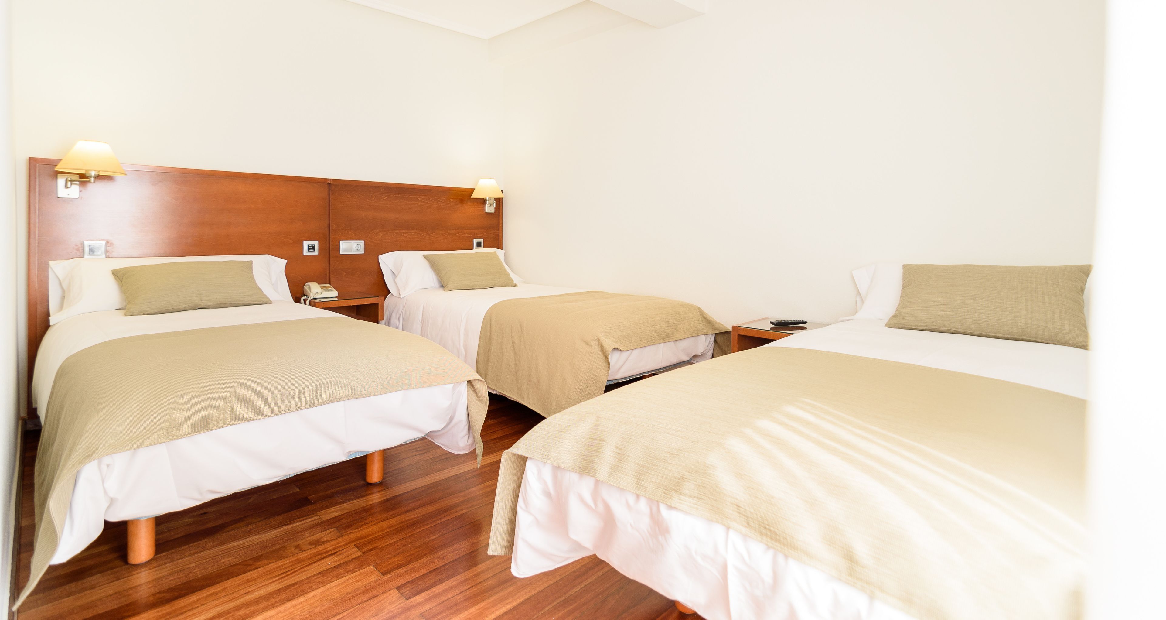In-room safe, desk, free WiFi, bed sheets
