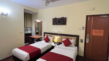 Premium bedding, minibar, in-room safe, desk