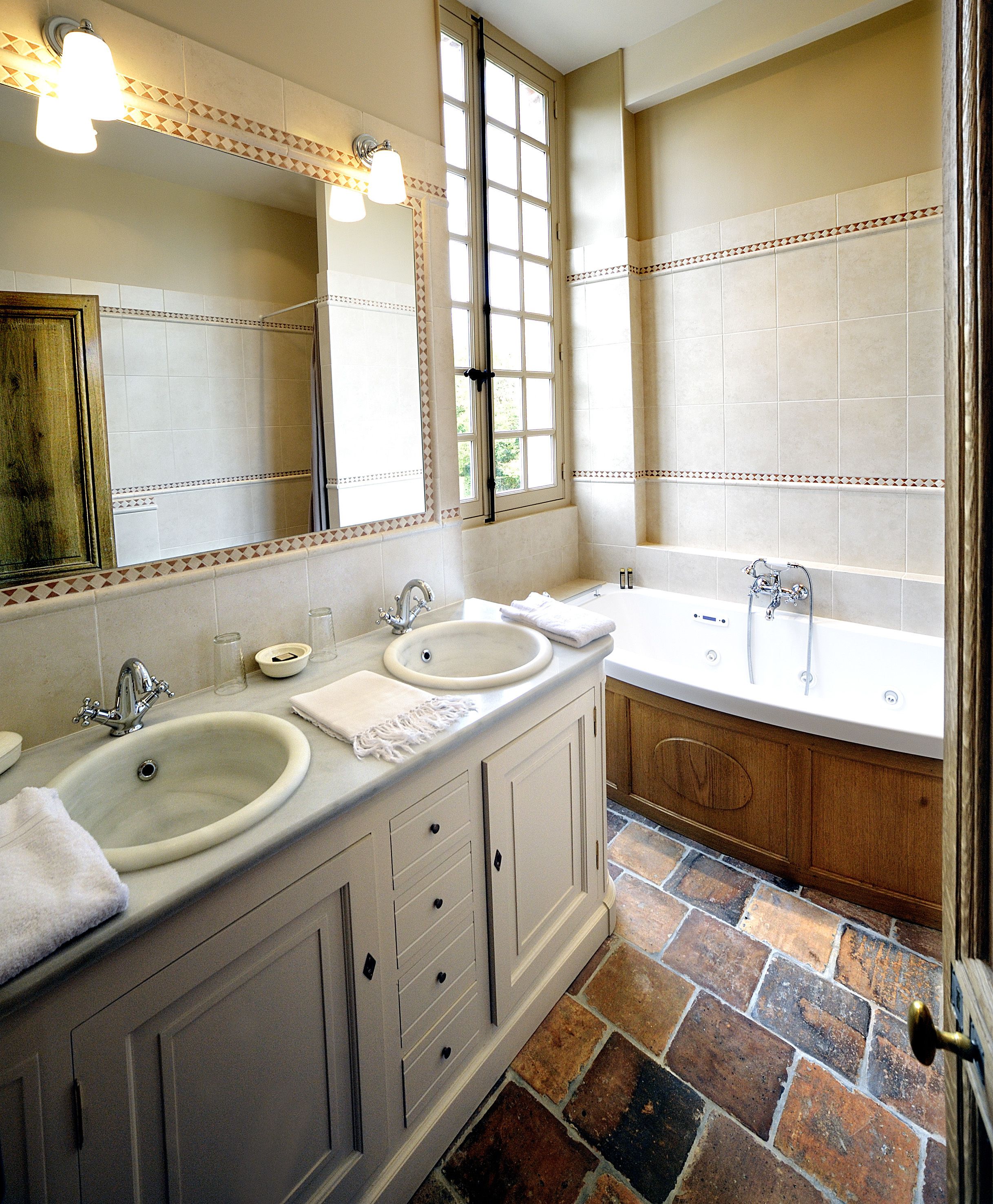 luxury room (in the caslte) | bathroom | free toiletries, hair dryer, bathrobes, slippers