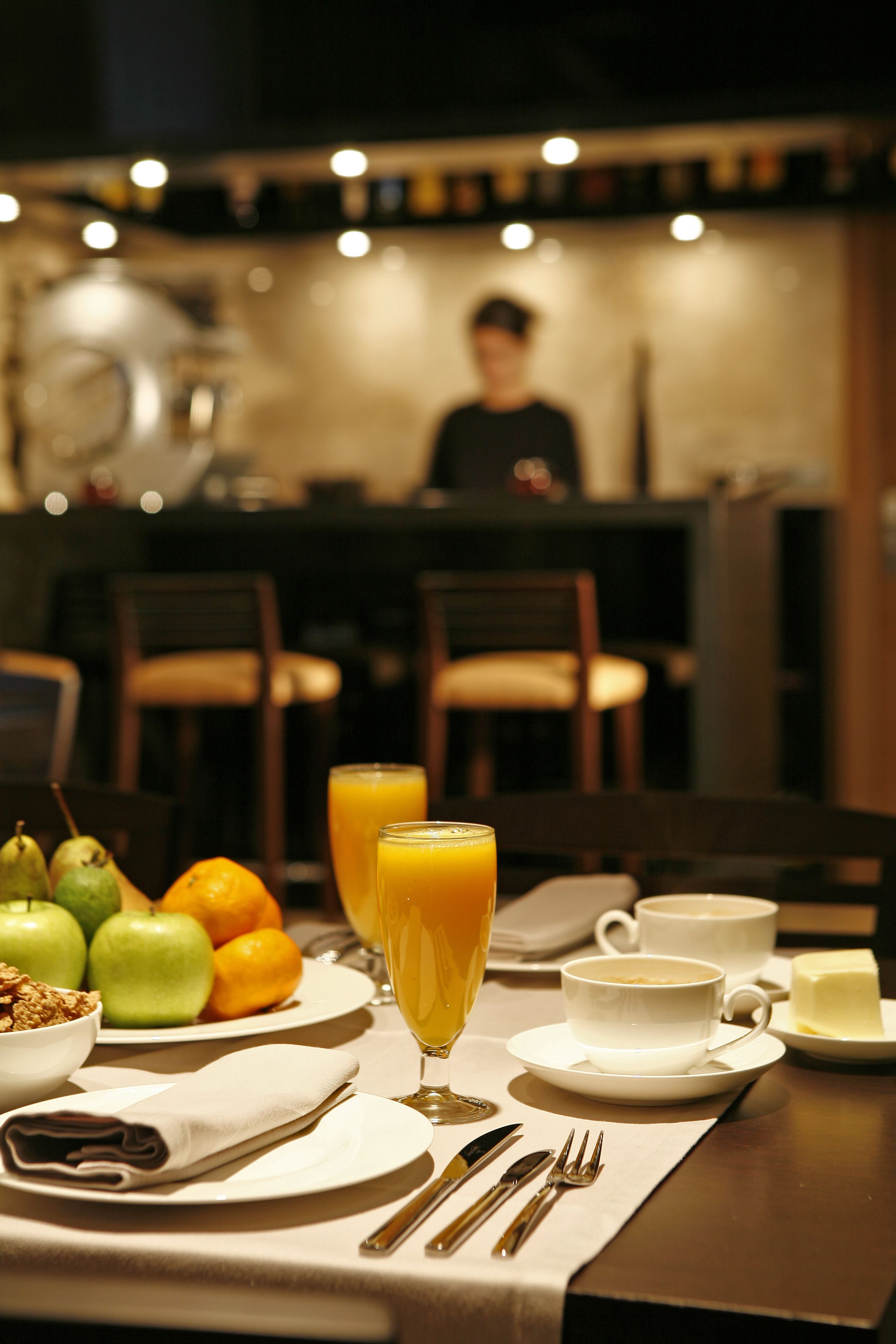 Sarapan ala kontinental setiap hari (EUR 9.50 per orang)