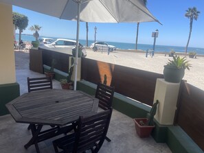 Habitación doble económica, 1 cama matrimonial | Vista frontal de la propiedad