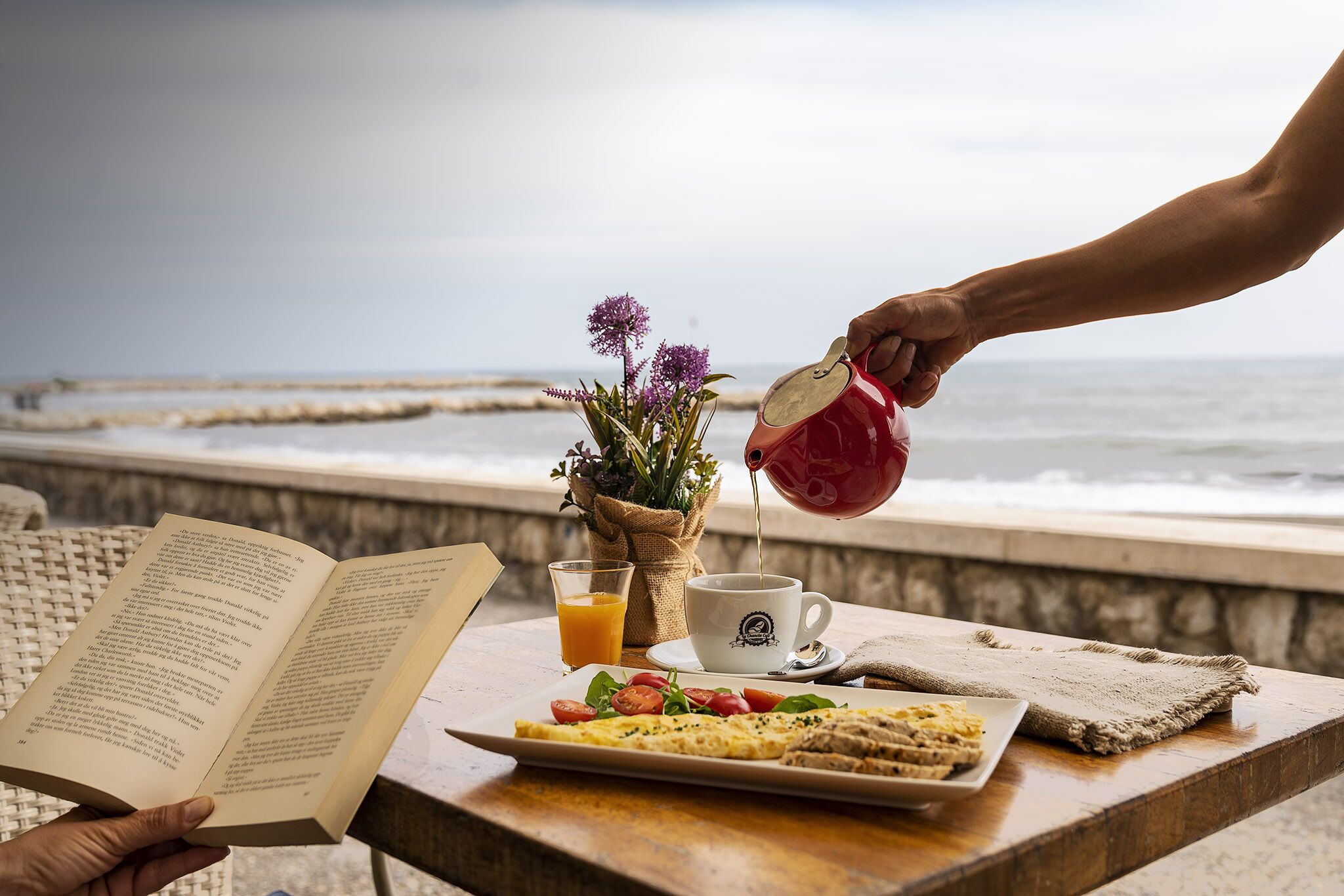 daily cooked-to-order breakfast (eur 15 per person)