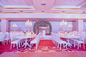 Indoor wedding - Ege Palas Business Hotel (Izmir)