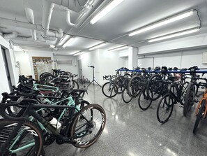 Sports facility - Apartaments Els Químics (Girona)