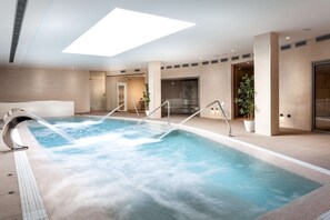 Salas de tratamiento para parejas, tratamientos corporales, aromaterapia
