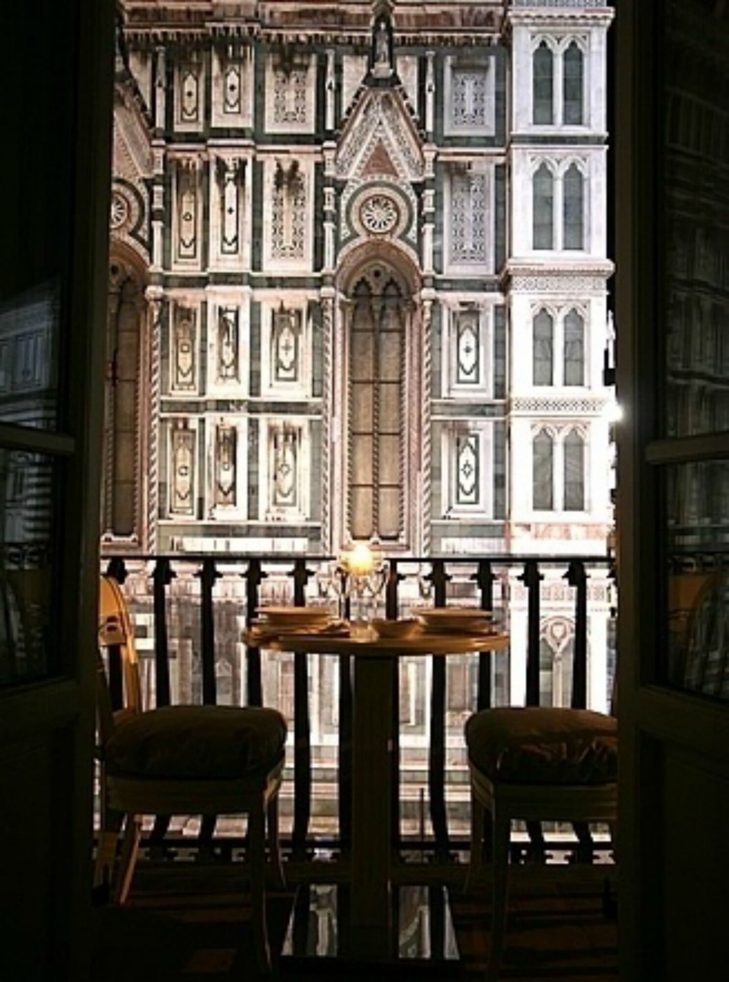 Deluxe Apartment Duomo view with balcony | Premium bedding, down comforters, in-room safe, blackout drapes