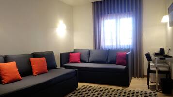 Suite | Living area | LCD TV