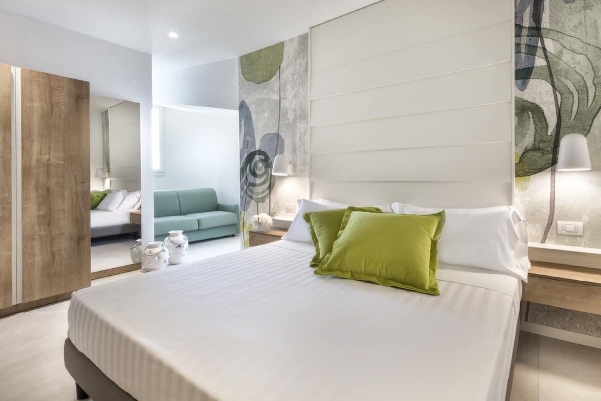 1 habitación, minibar, caja de seguridad en la habitación y escritorio