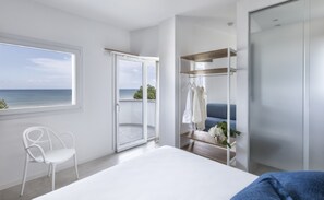 Minibar, in-room safe, desk, soundproofing
