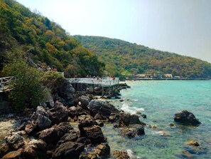 On the beach - Sawasdee Sea View (Pattaya)