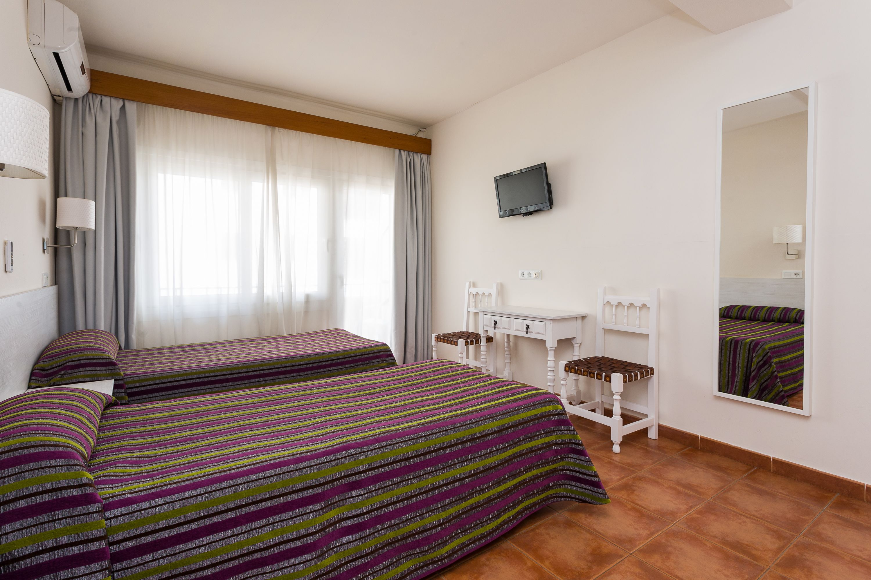 Photo - Hostal Sol y Miel