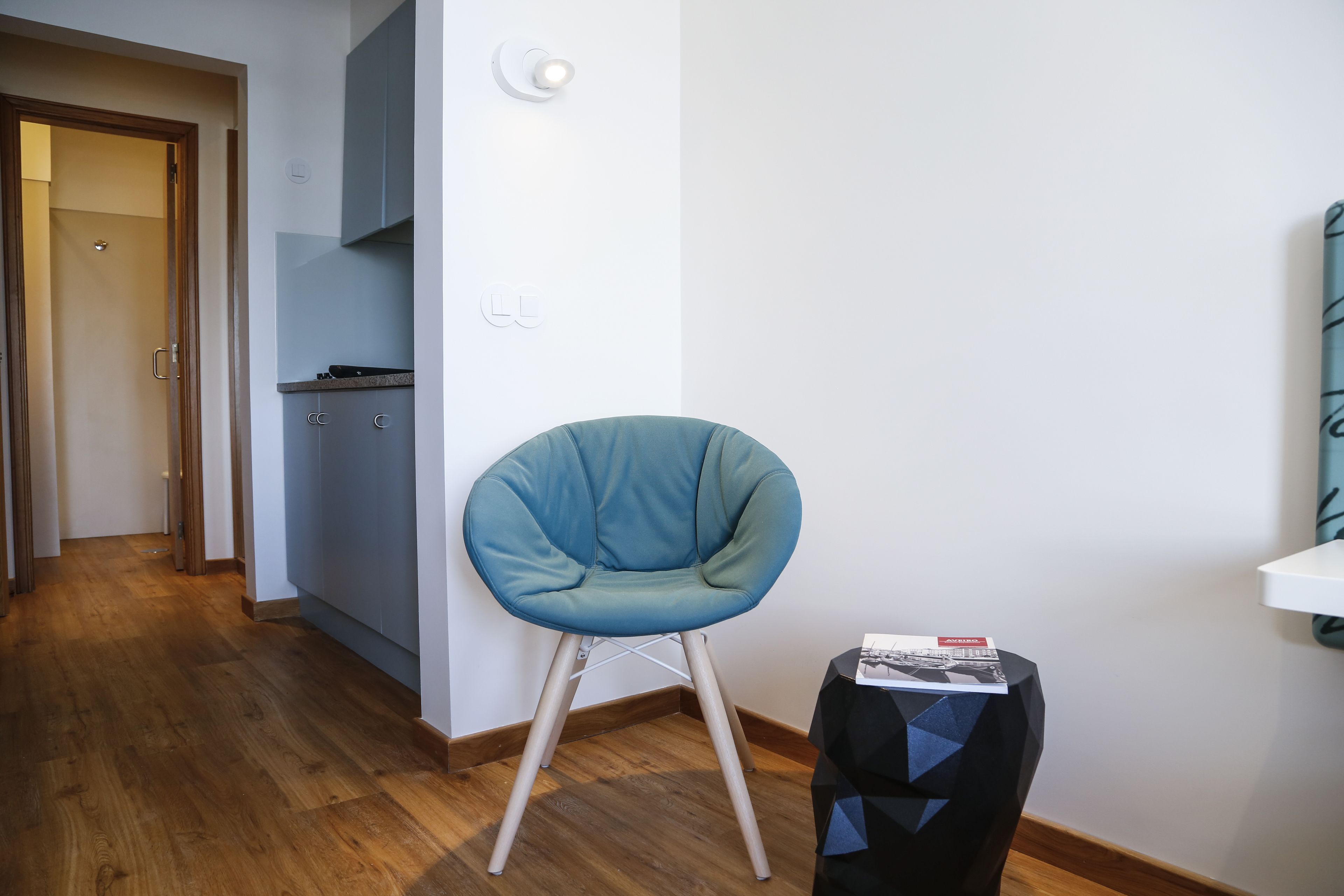 studio twin, canal view | minibar, in-room safe, desk, blackout curtains