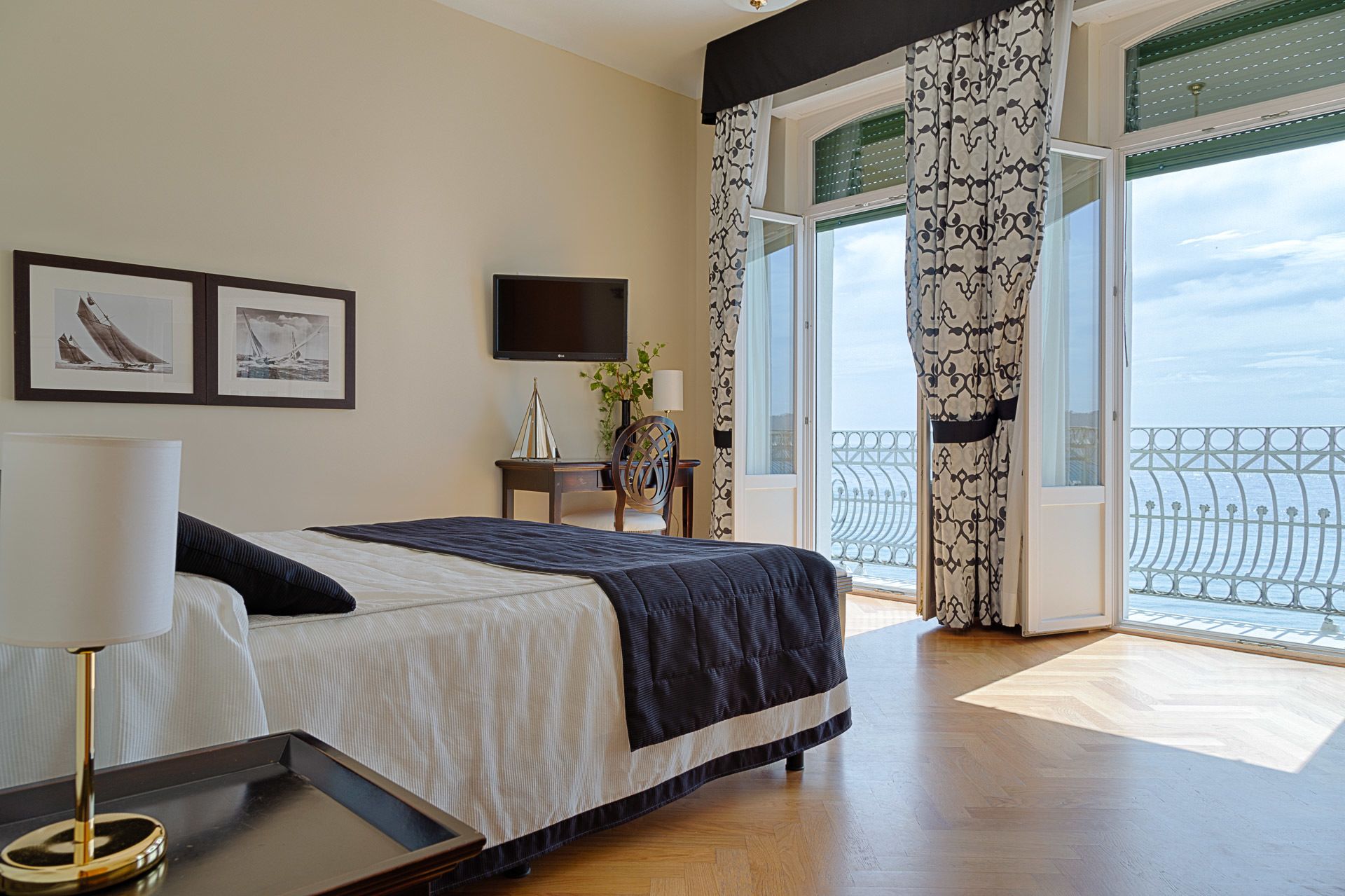 triple room | view from room