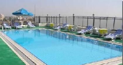 Hotel Morris Luxor