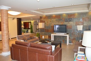 Lobby-Lounge