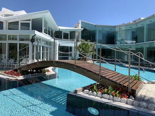 Panoramic Hotel Plaza