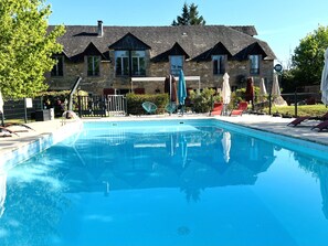Extérieur
