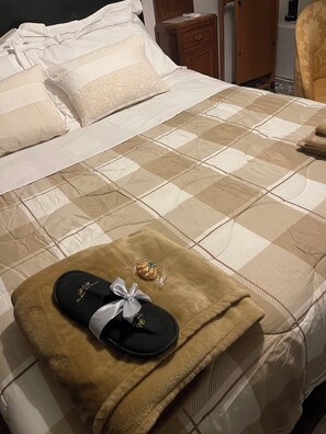 Kamar Double, pemandangan kota | 1 kamar tidur, seprai Frette Italia, dan seprai premium
