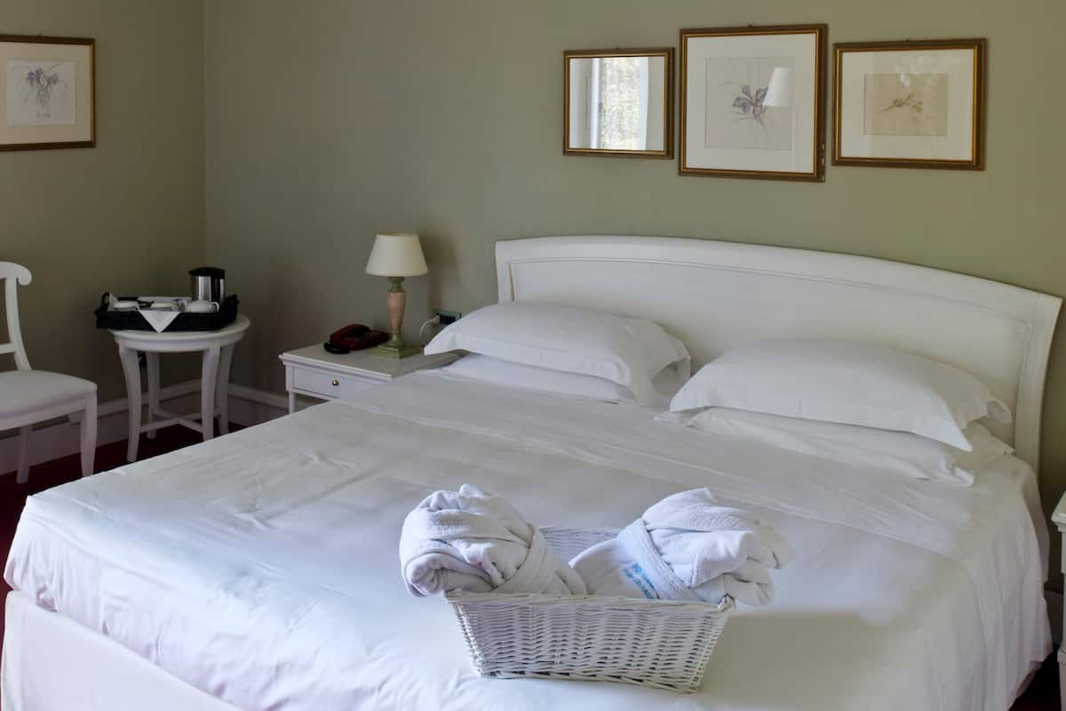 Basic Double Room | Premium bedding, Select Comfort beds, minibar, in-room safe