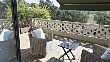 Suite Grand, Terraza | Vista al jardín