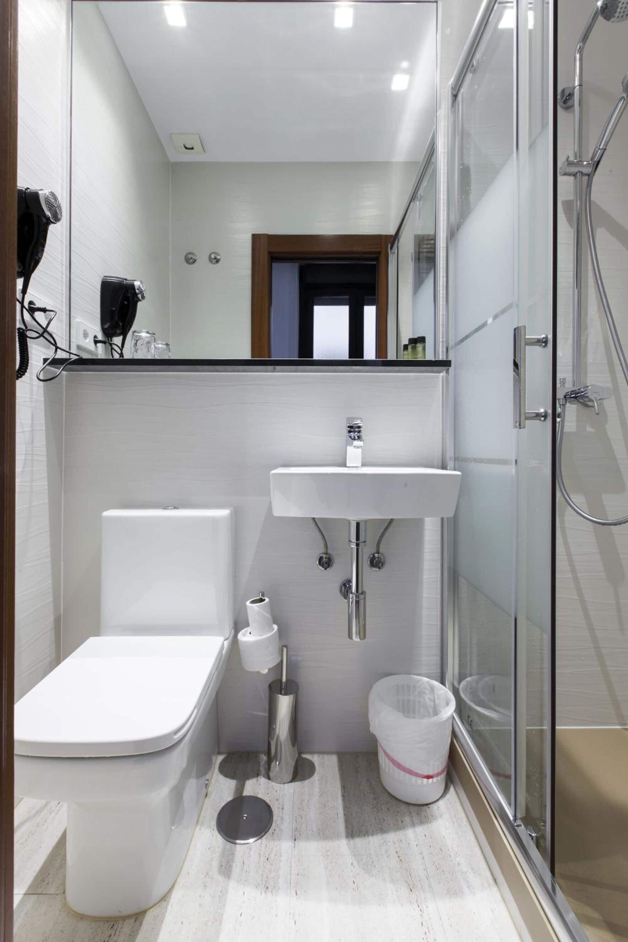 Photo - Hostal Castilla I Atocha