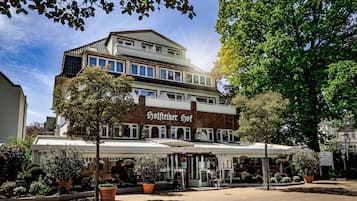 1 Schlafzimmer, hochwertige Bettwaren, Minibar, Zimmersafe