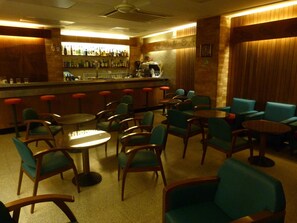 Bar (en la propiedad)