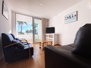 Penthouse | Área de sala de estar | Televisión y tenis de mesa 