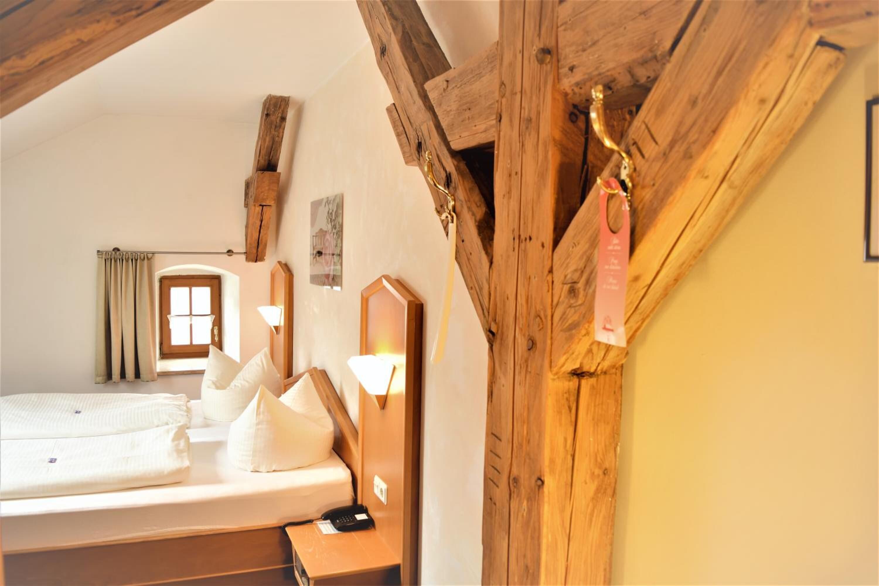 1 bedroom, memory-foam beds, in-room safe, individually decorated