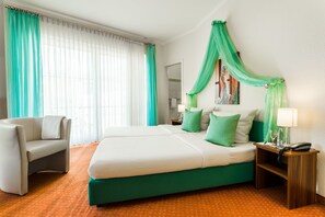 Hypo-allergenic bedding, desk, soundproofing, free WiFi - Rheinhotel Rüdesheim (Ruedesheim am Rhein)
