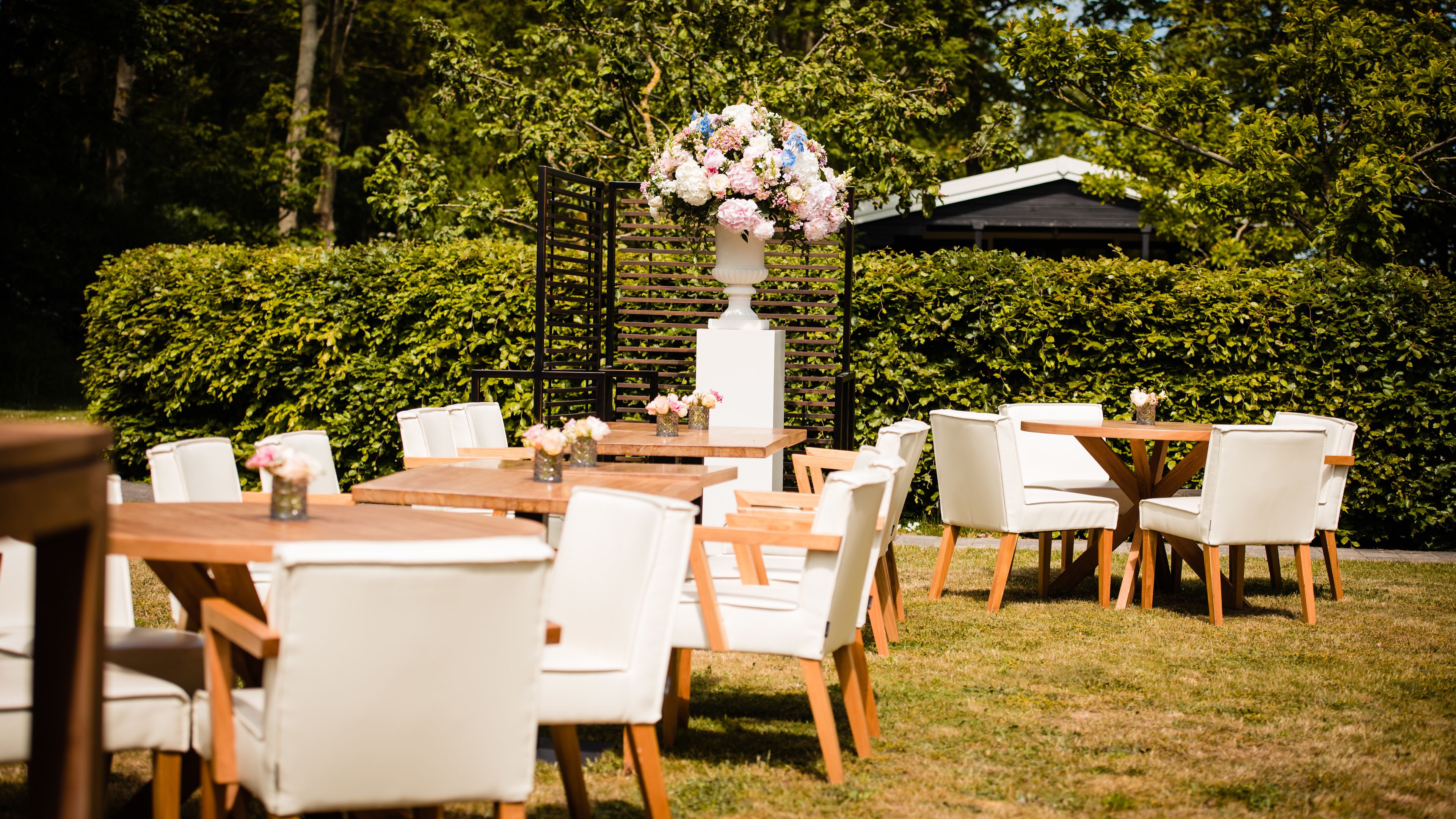 outdoor banquet area