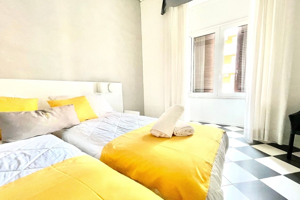 Hypo-allergenic bedding available, Select Comfort beds, minibar