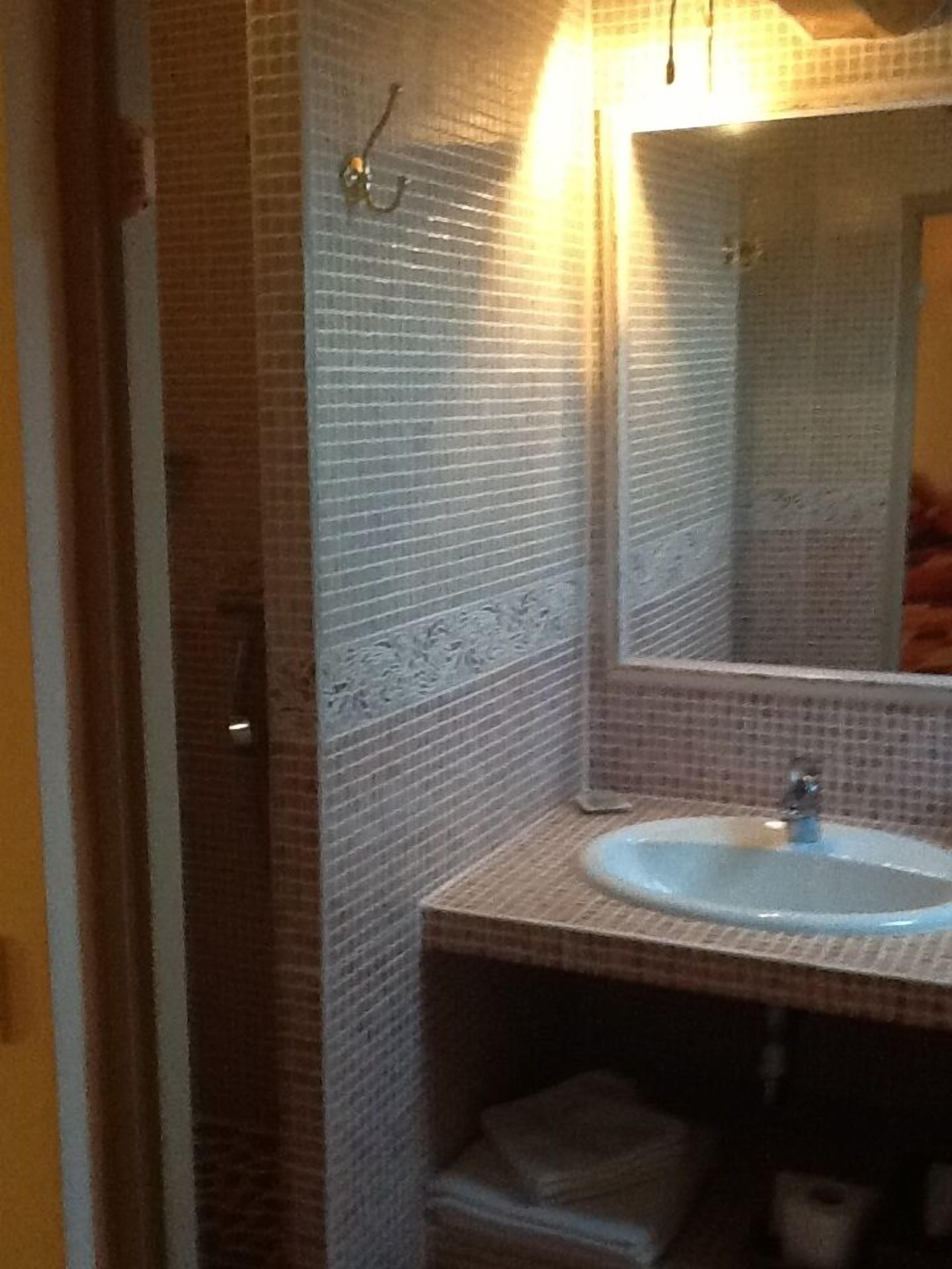 family room | bathroom sink