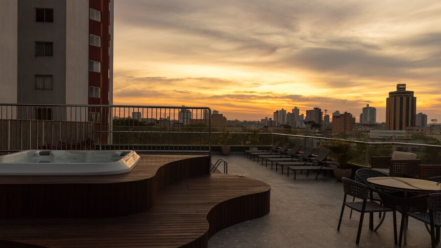 Del Rey Quality Hotel