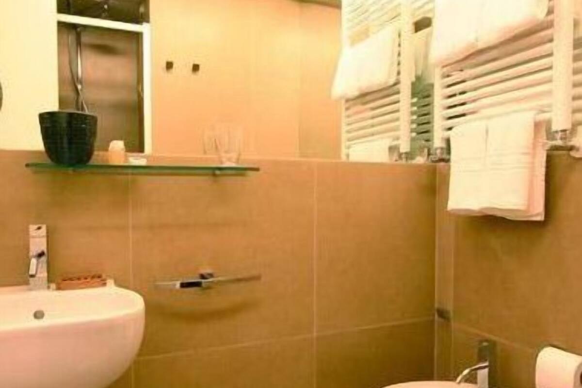 Comfort Double Room Single Use | Bathroom