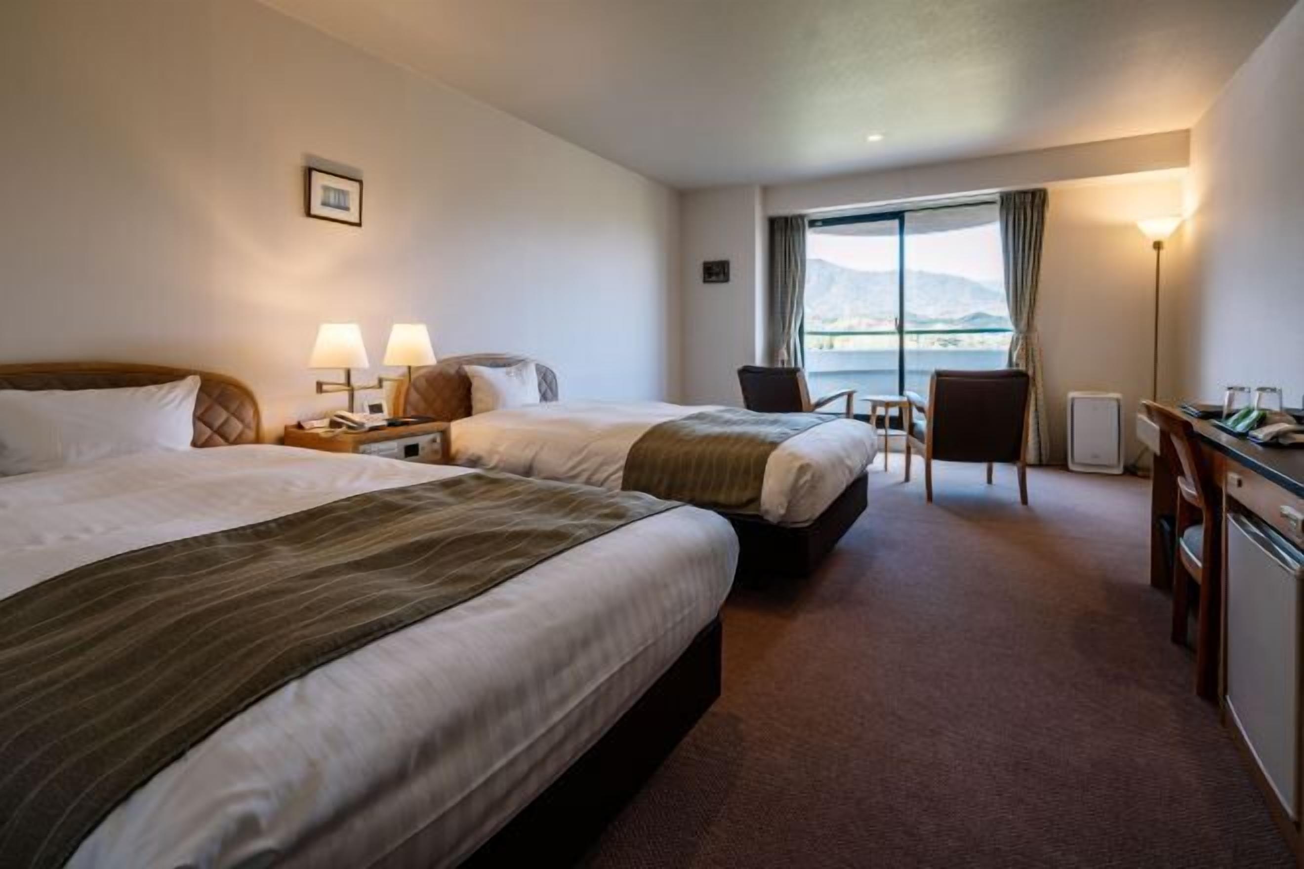 In-room safe, desk, iron/ironing board, free WiFi