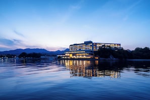 Exterior - Aki Grand Hotel & Spa (Hatsukaichi)