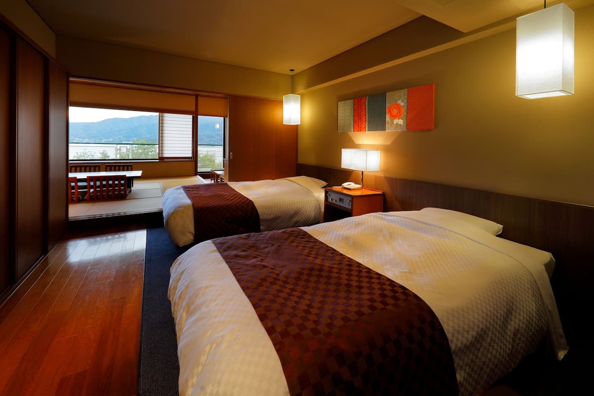 In-room safe, desk, iron/ironing board, free WiFi
