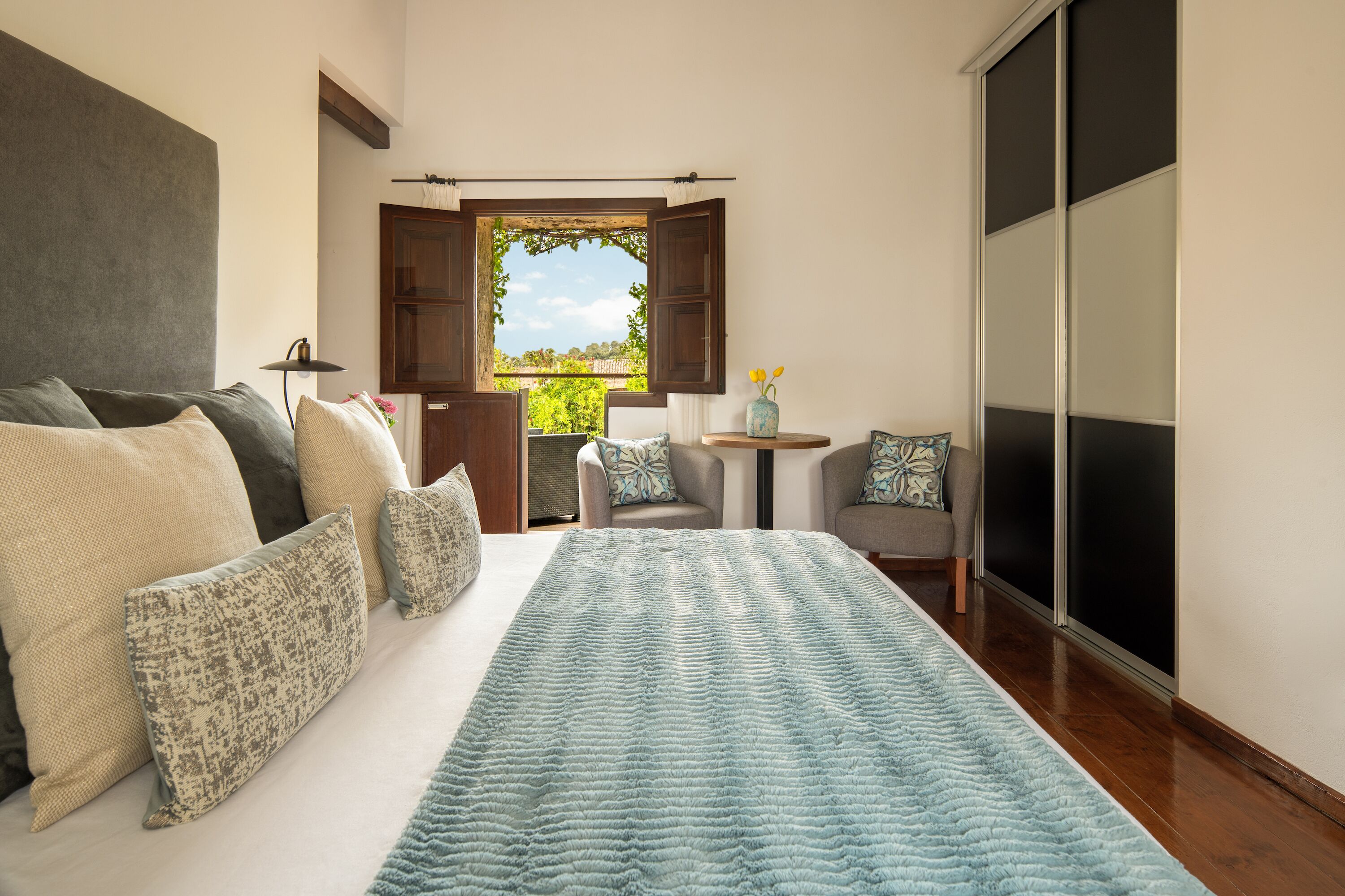 Double Room, 1 King Bed, Terrace | 1 bedroom, premium bedding, down comforters, minibar