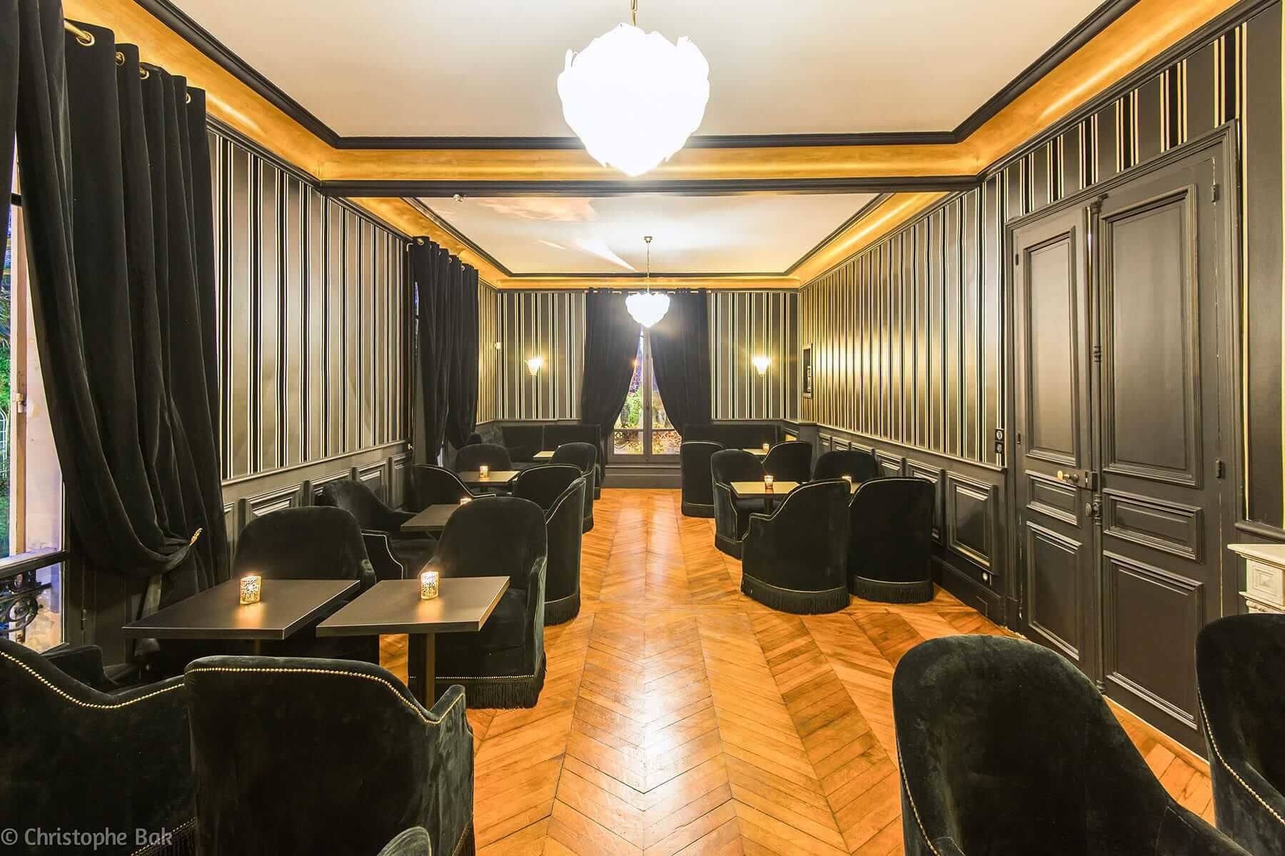 Executive-lounge