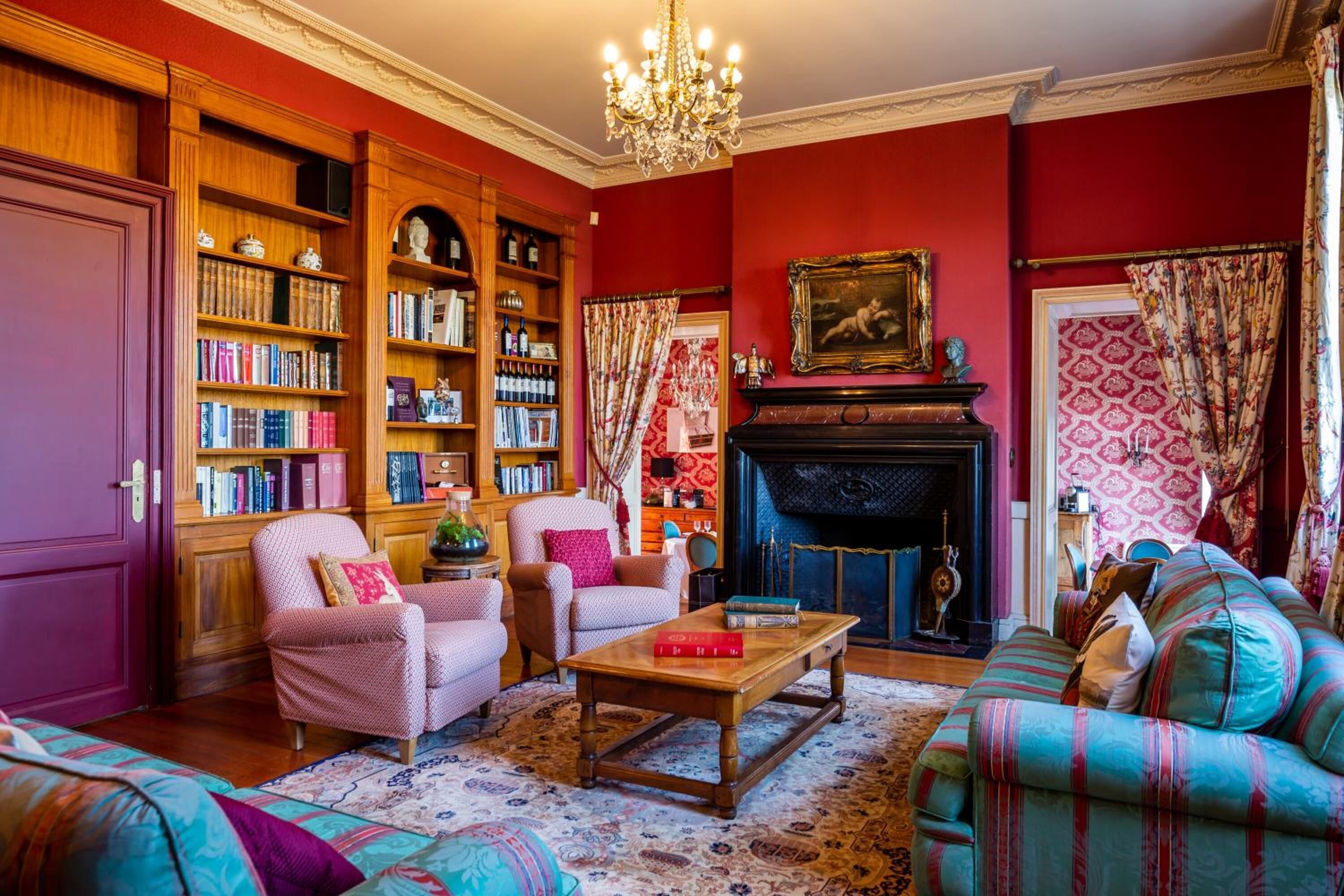 flat-screen tv, table football