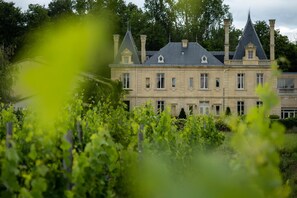 Exterior - Château Meyre (Avensan)