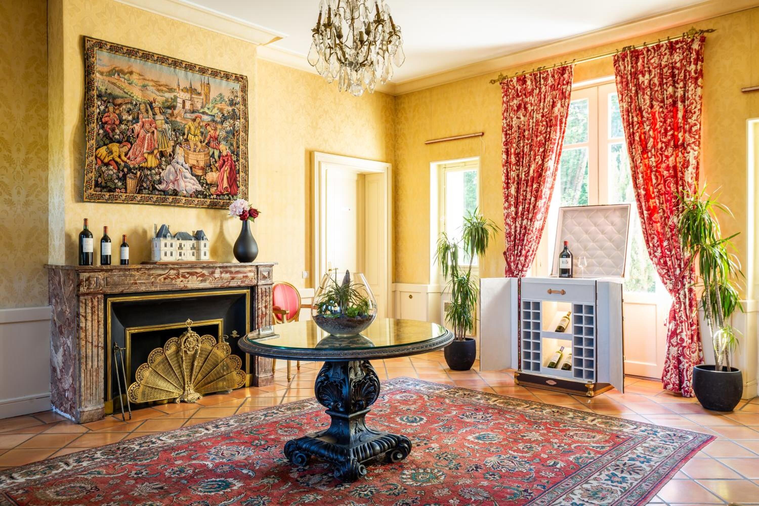 flat-screen tv, table football